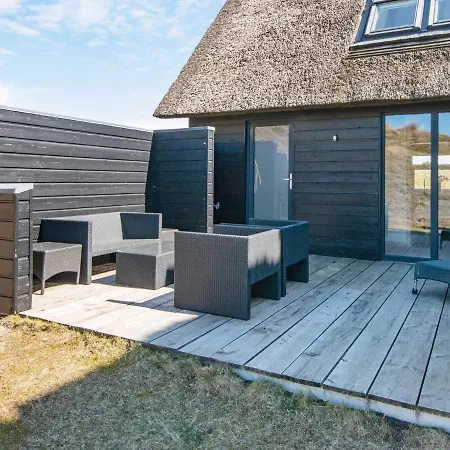 Holiday home Clxxviii